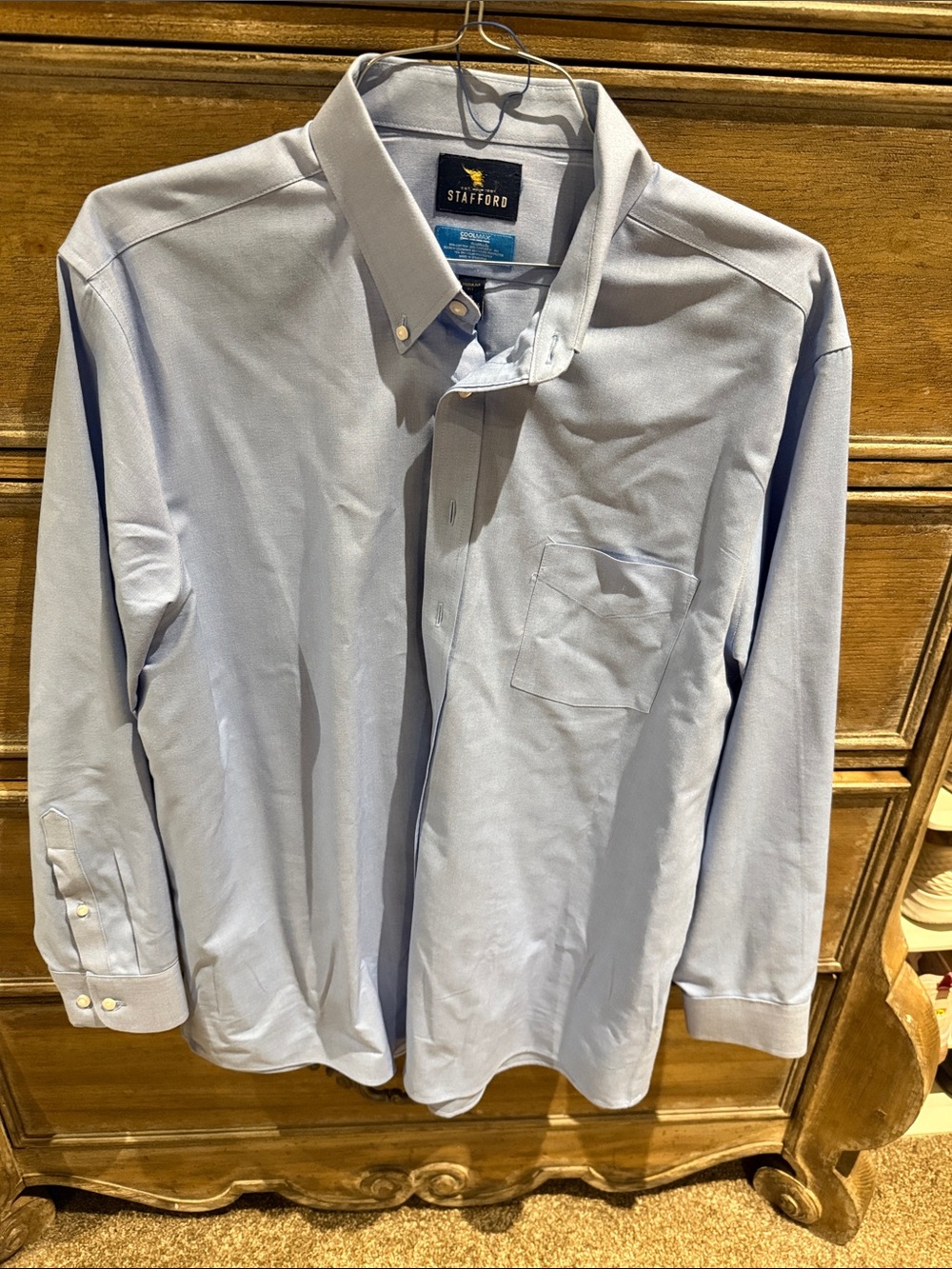 Stafford Men's Pale Blue Button-Down Casual Shirt